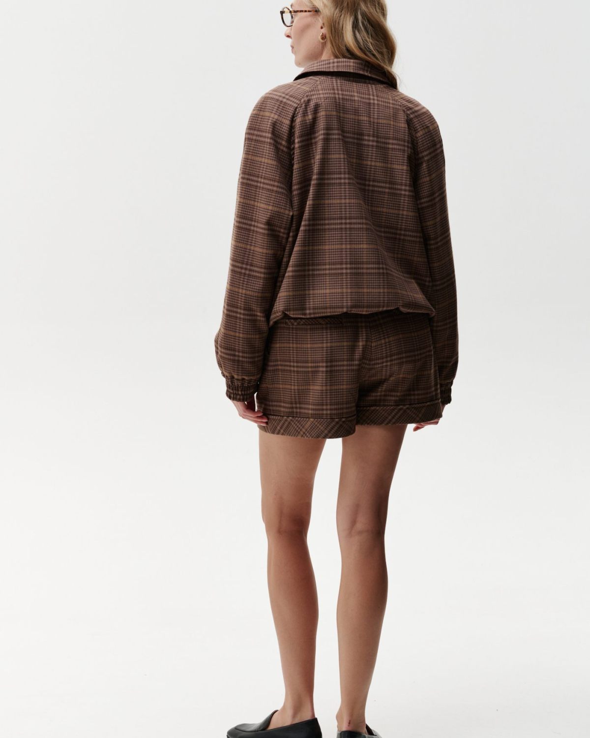 Укороченные шорты SOBOI, SBW2SP95W-25MLT97, цвет коричневый