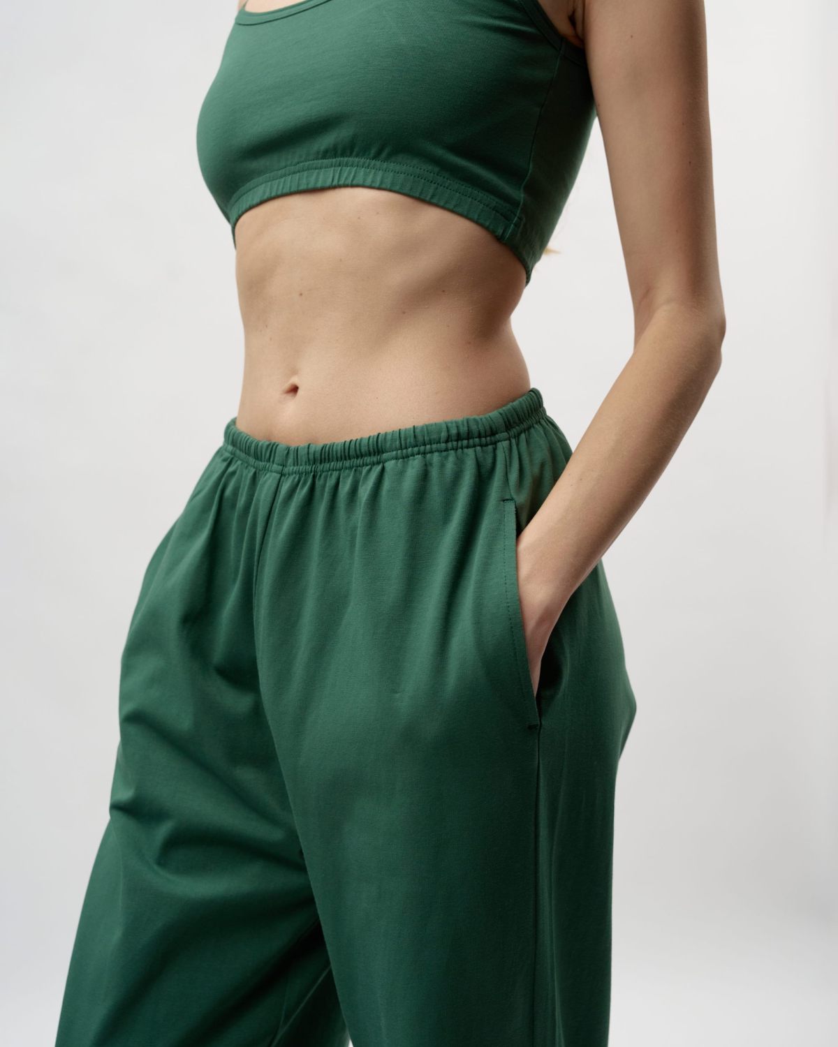 Брюки-джоггеры 