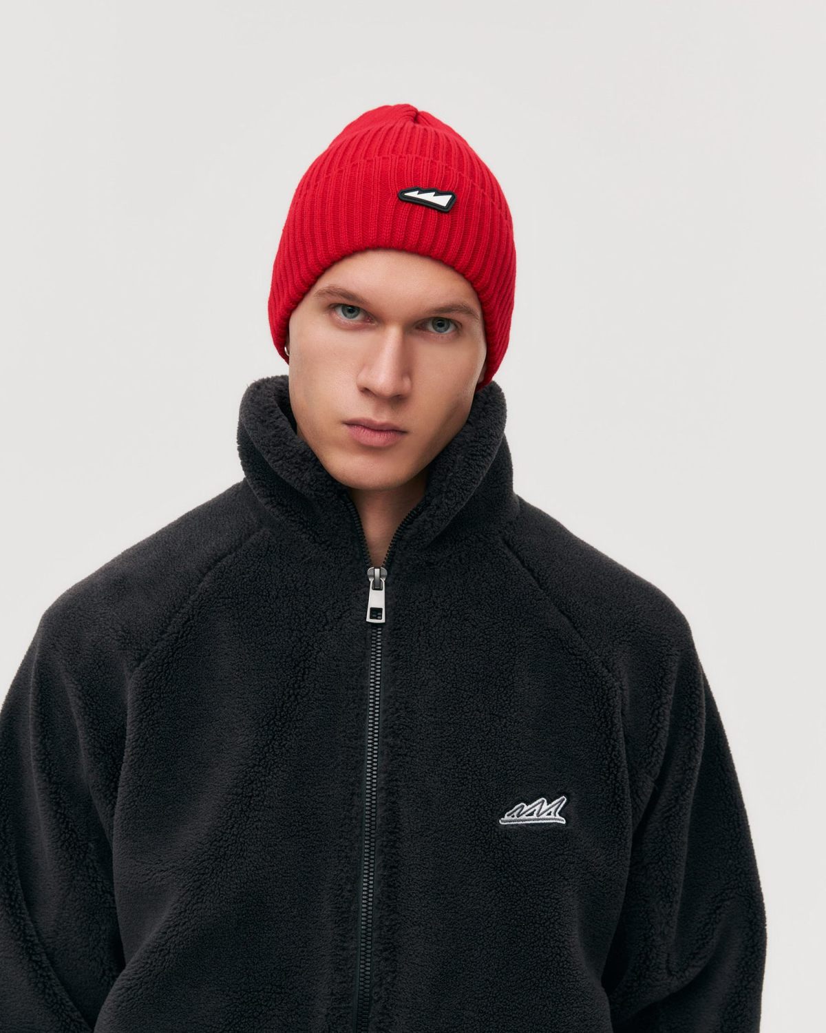 Шапка стандартная Nikasport, W5CL132-RED, цвет красный