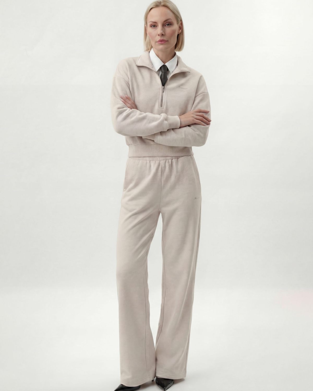 Джемпер с воротником-стойкой на молнии  Classic SOBOI, W5CL32-BGE/MLG, цвет бежевый