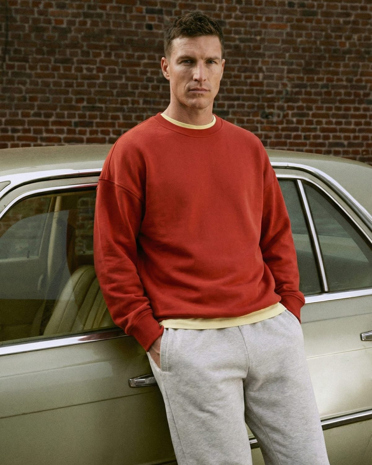 Свитшот Oops SOBOI, M4OPS33-VIN, цвет терракотовый