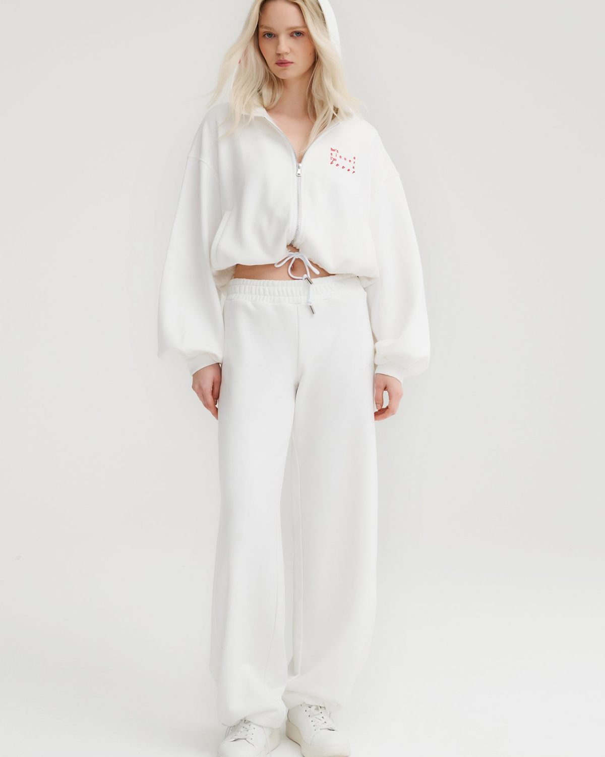 Укороченный худи на молнии Valentine Nikasport, W2VD34-ECR, цвет экрю