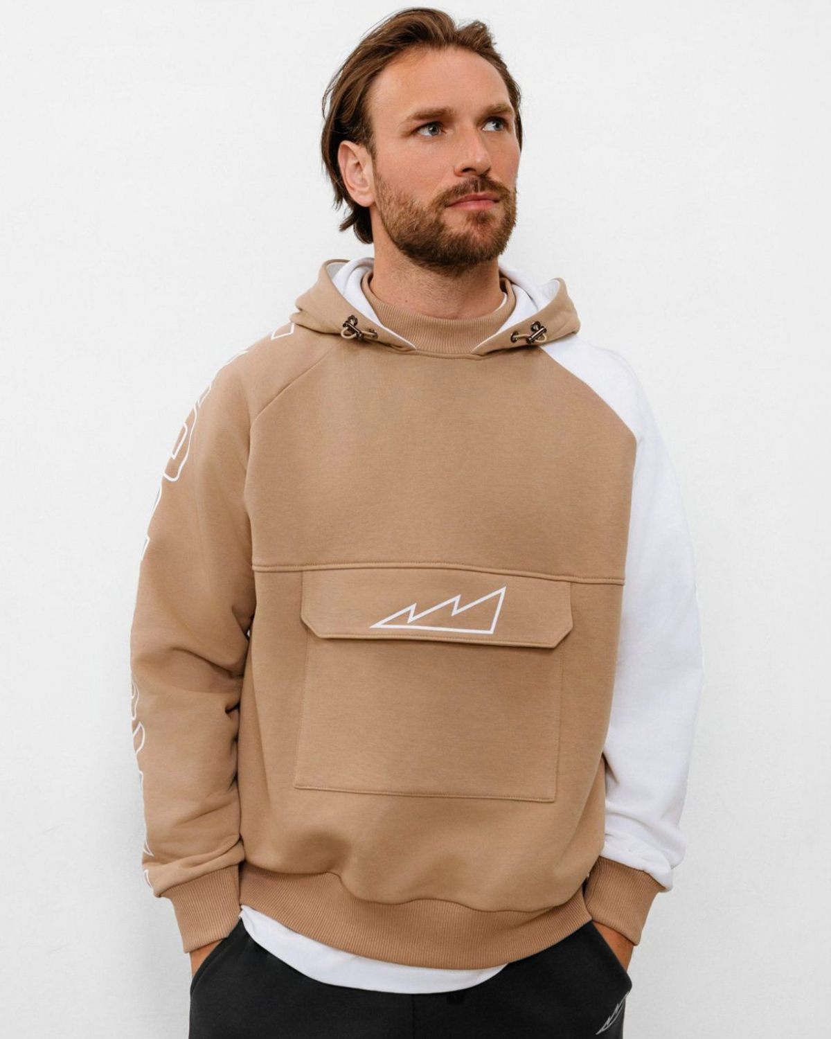 Худи с накладным карманом Beige & Grey Nikasport, BG29-M92-BGE/WHT, цвет бежевый + белый