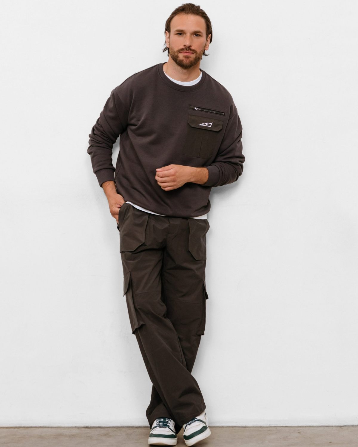 Брюки карго Beige&Grey Nikasport, BG55-M82-DRK/GRY, цвет темно-серый