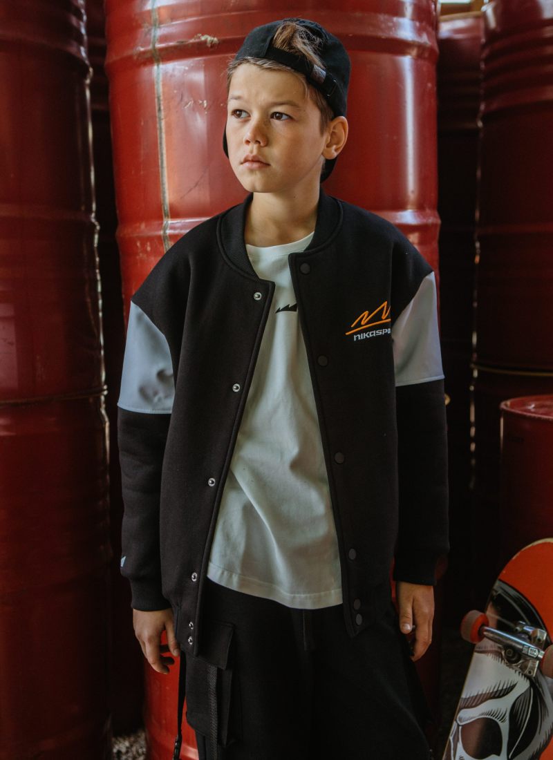 Бомбер из футера на подкладке Smart Boys Gang Nikasport, SBG28-B-BLK/WHT, цвет черный + белый