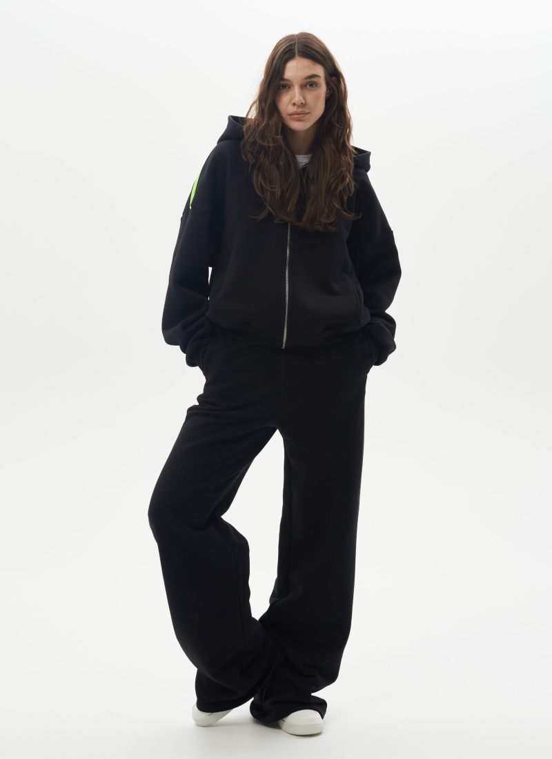 Укороченное худи на молнии Infinity SOBOI, INF25-W92-BLK, цвет черный