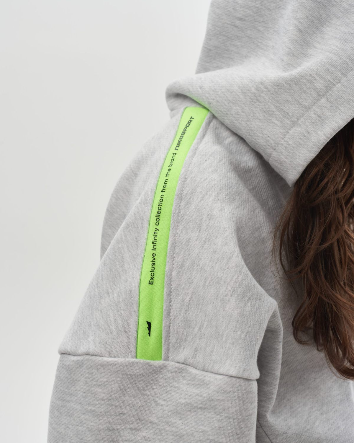 Укороченное худи на молнии SOBOI, INF25-W92-GRY, цвет серый