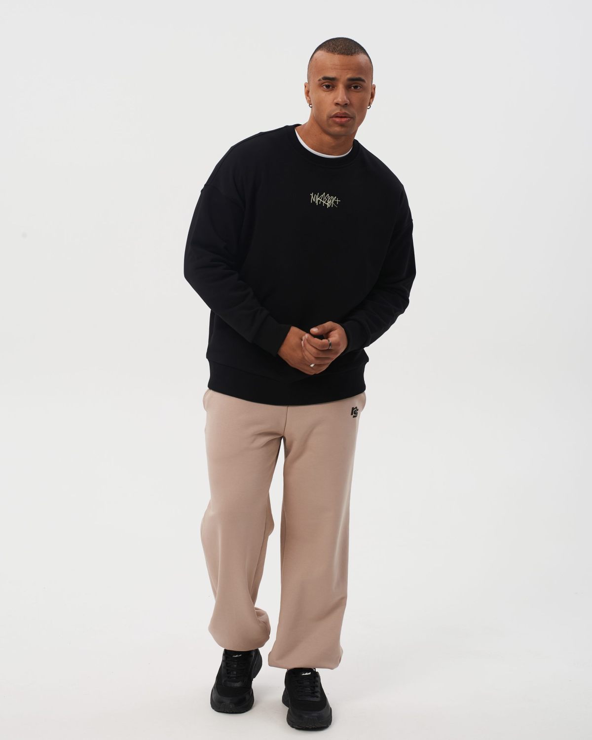 Свитшот I’m the art Nikasport, M4ITA33-BLK, цвет черный