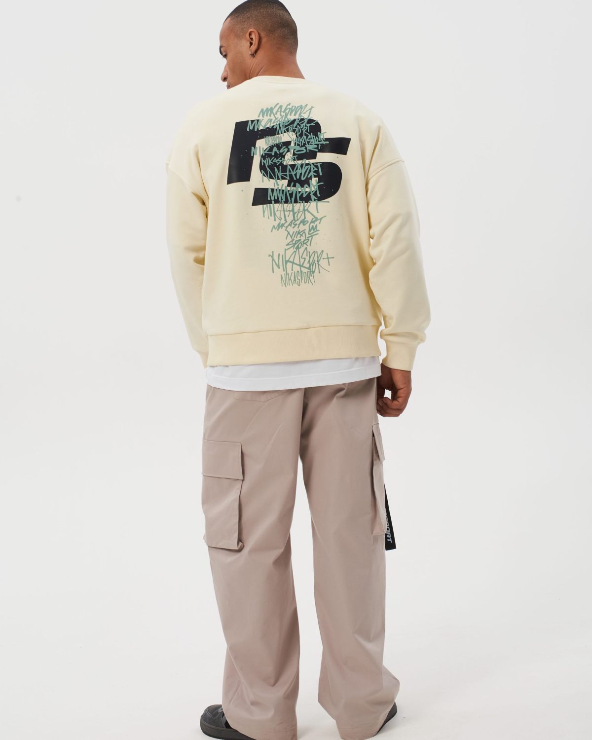 Свитшот I’m the art Nikasport, M4ITA33-VAN, цвет ваниль