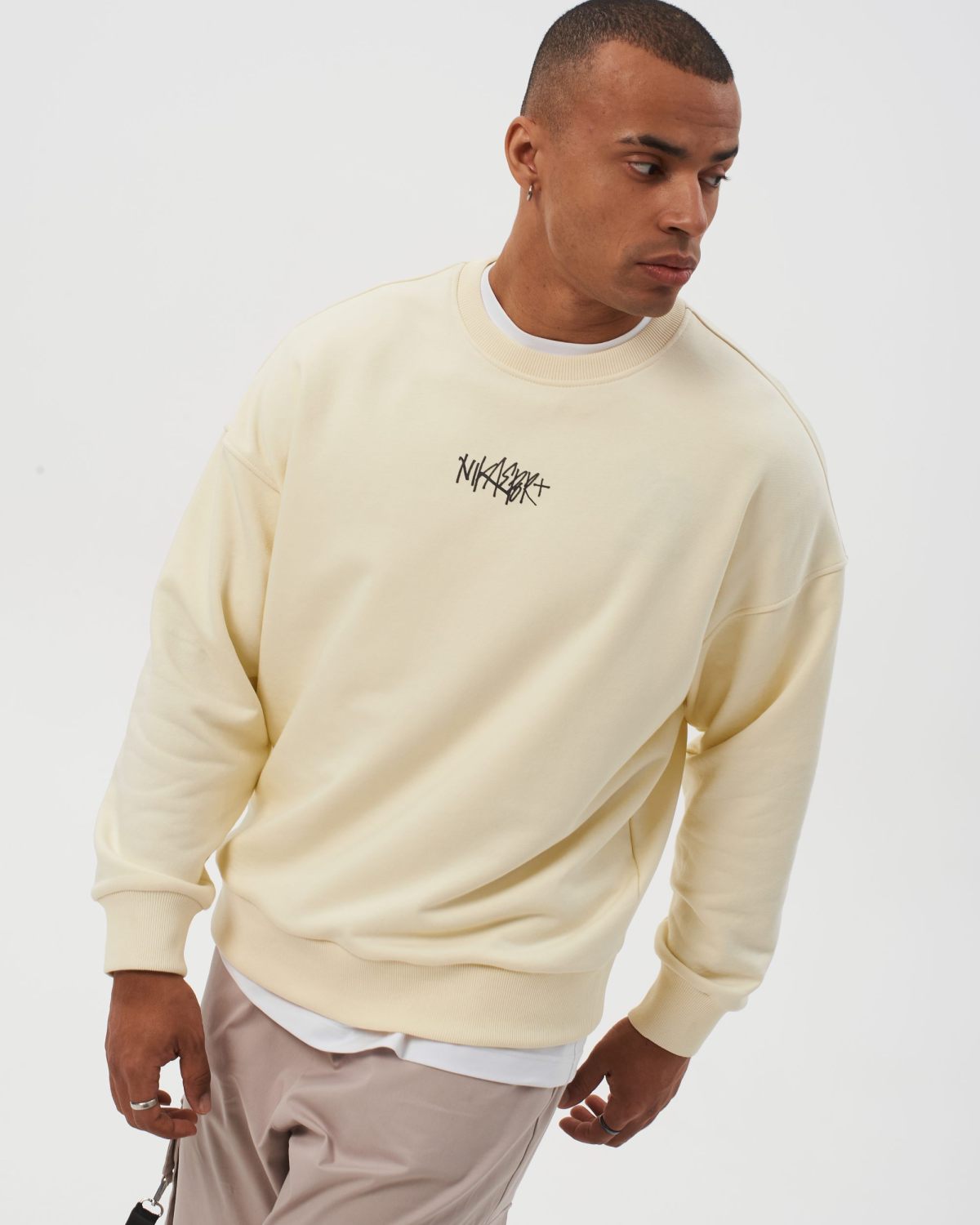 Свитшот I’m the art Nikasport, M4ITA33-VAN, цвет ваниль