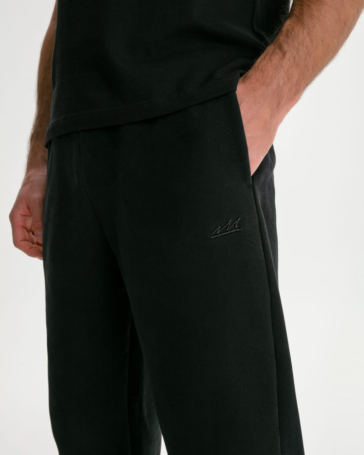 Брюки джоггеры Classic + Nikasport, M5CLP83-BLK, цвет черный