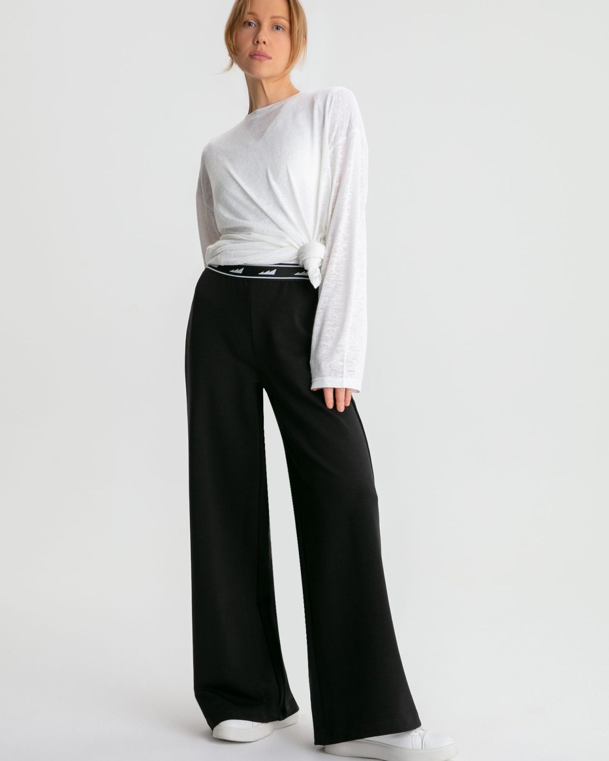 Брюки широкие на резинке Classic Nikasport, W5CL811-BLK, цвет черный