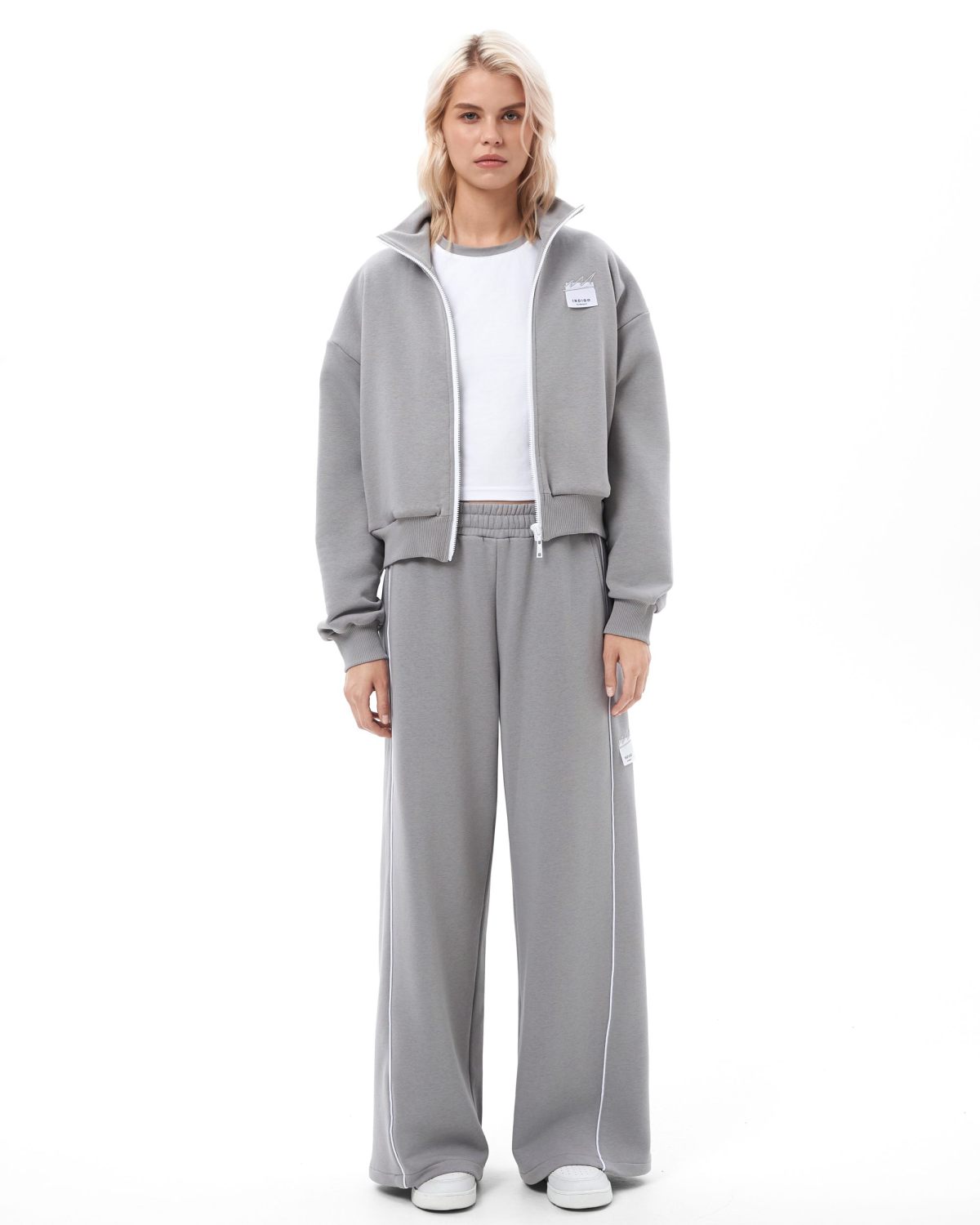 Брюки широкие с контрастными кантами Indigo Nikasport, W3IND84-GRY, цвет серый