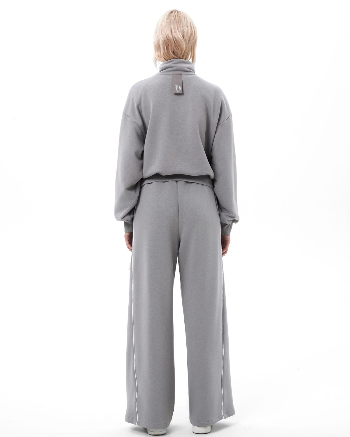 Джемпер с воротником стойкой на молнии Indigo Nikasport, W3IND32-GRY, цвет серый