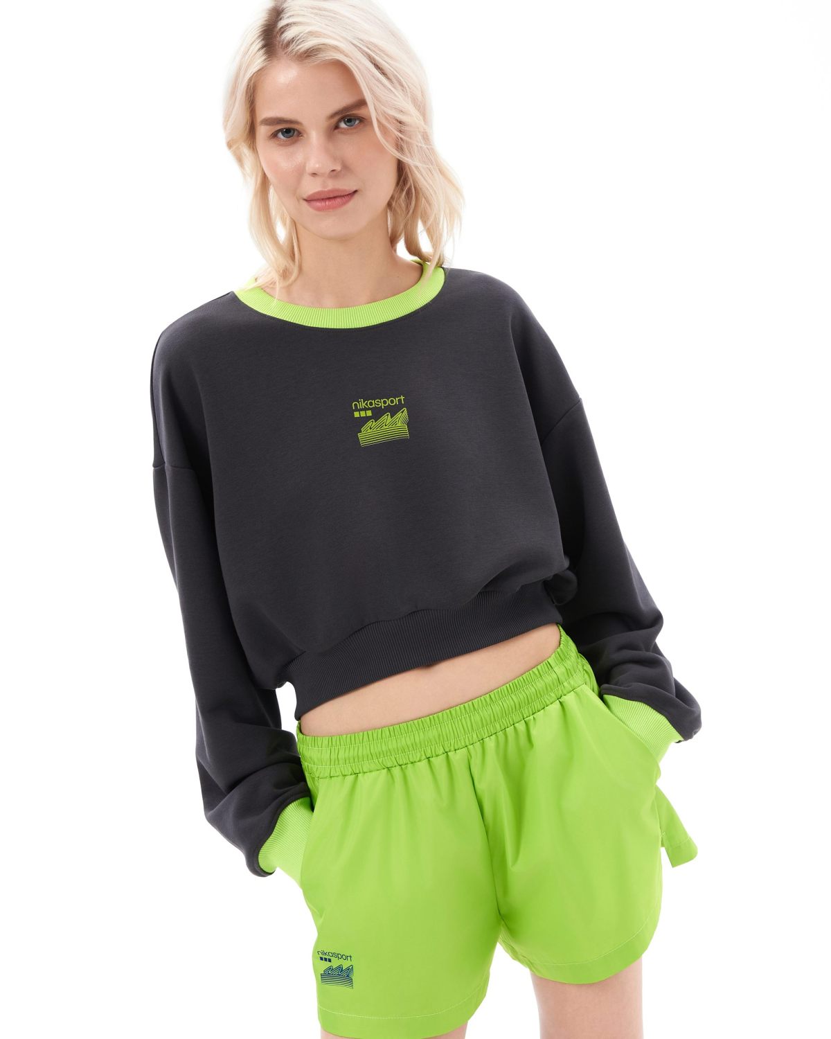 Укороченный свитшот Salat Nikasport, W2ST33-GPH, цвет графит